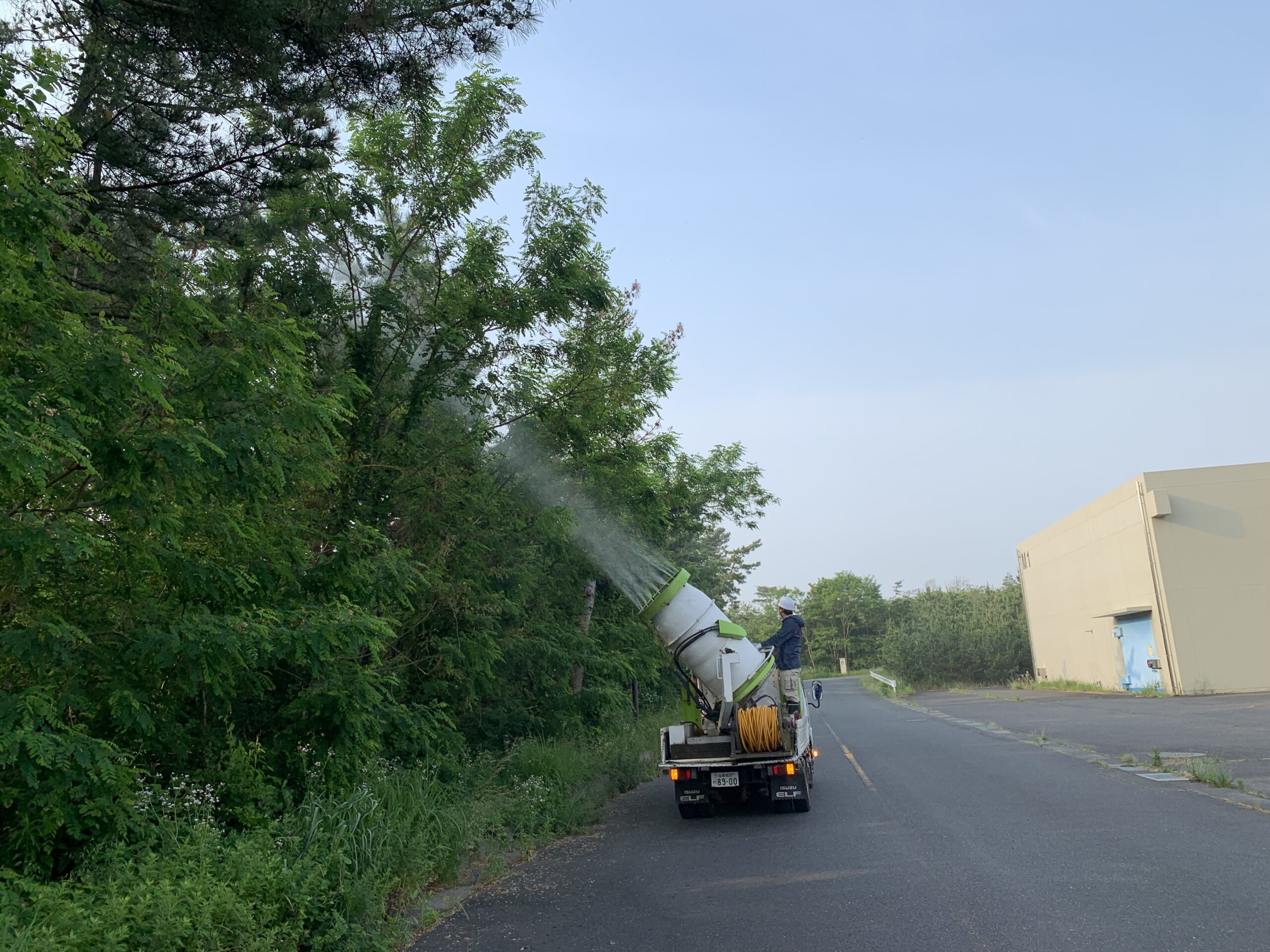 地上散布/空中散布