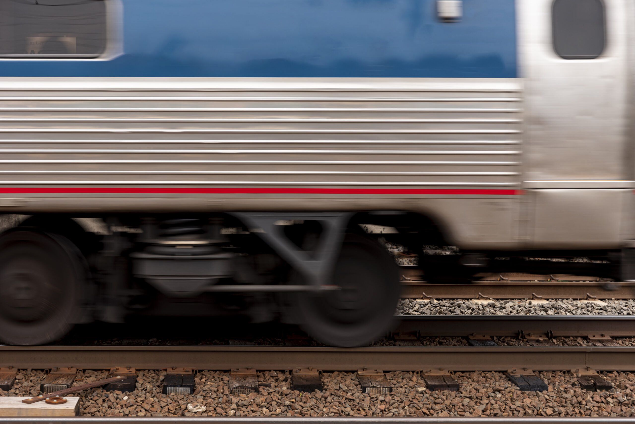 鉄道用車両外板洗浄剤